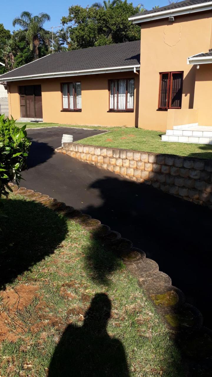 Dyna Guest House Durban Buitenkant foto
